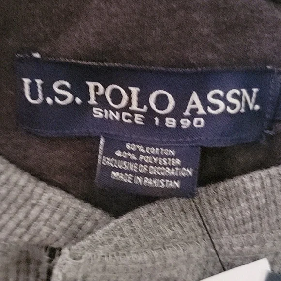 U.S. Polo Assn. Gray Long Sleeve Size L - Picture 3 of 6